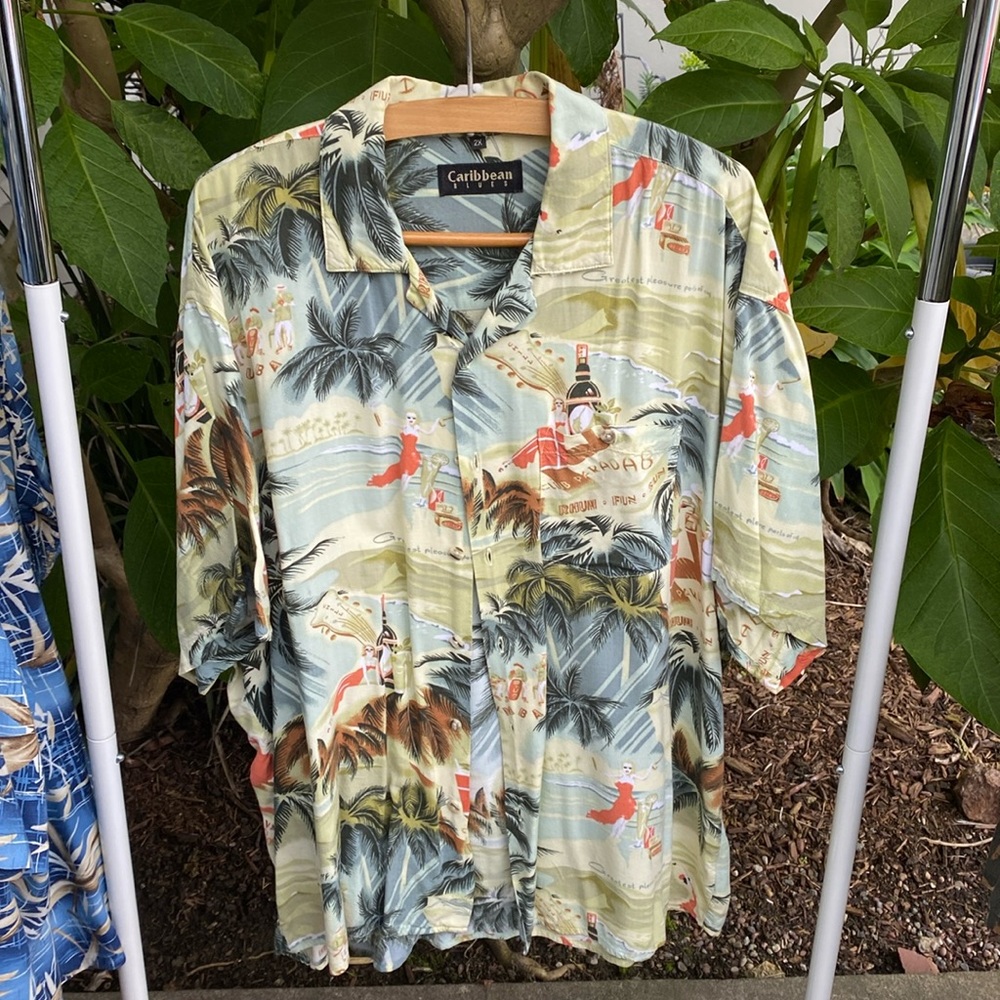 ✂️PRICE CUT✂️ Vintage men’s Hawaiian shirt